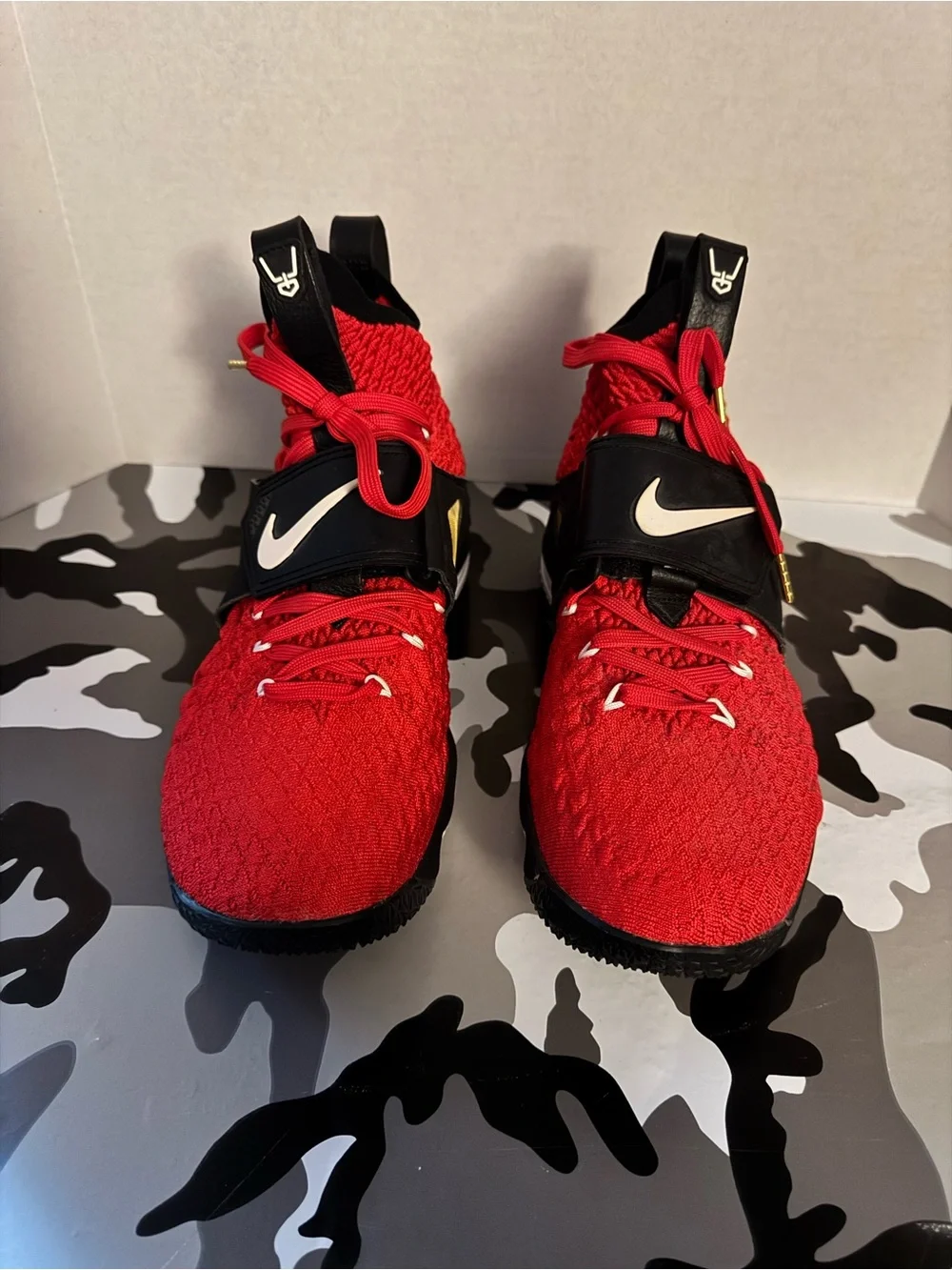 Men's Nike LeBron turf legit